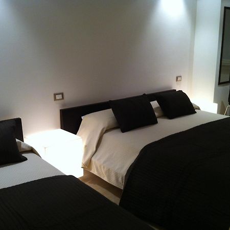 Romeo Design Rooms Верона Екстер'єр фото